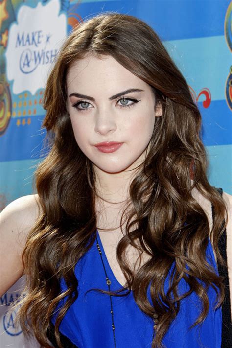 Elizabeth Gillies Hairstyles And Hair Colors Steal Her Style Page 2