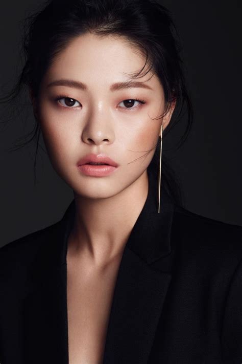 Koreanmodel “kim Ah Hyun By Lee Seung Yeop For Clio Nov 2016 ” Trucco Per Occhi Asiatico