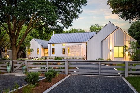 Estate Like Modern Farmhouse In Texas Idesignarch Interior Design