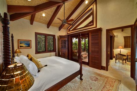 Most of these featured hawaiian style beds are available in many sizes and some have different color choices. Bali House - Tropical - Bedroom - Hawaii - by Rick Ryniak ...
