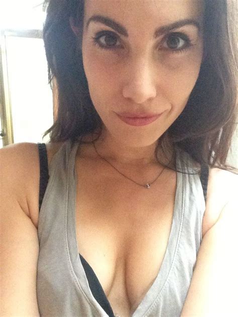 Tv Actress Carly Pope Nude Photos Video Leaked The Fappening