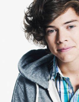 Free online jigsaw puzzle maker with daily puzzles and thousands pictures in the puzzle gallery. Solve Harry Styles jigsaw puzzle online with 48 pieces