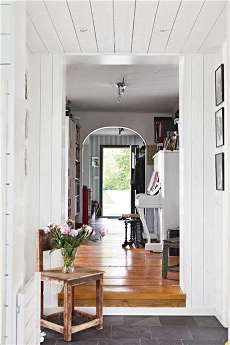 Maybe you would like to learn more about one of these? Small Entryways & Foyers Design Decor Inspiration ...