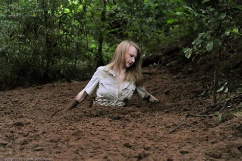 Women In Quicksand Mpv Hot Sex Picture