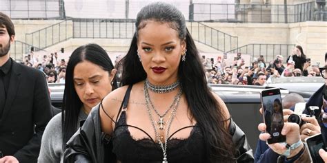 Rihanna Makes Her Debut On Forbess Billionaires List