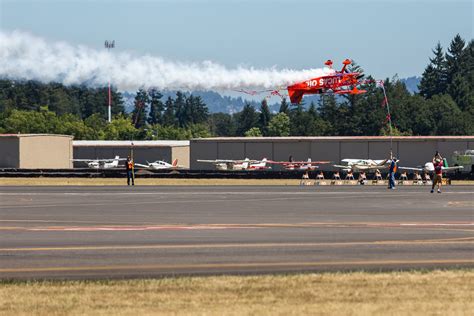 Oregon International Air Show 2013 Mike Wiskus Performing Flickr