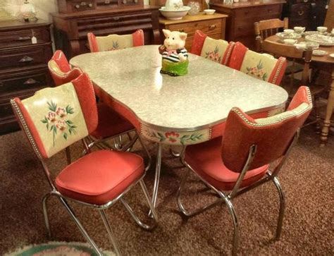 Chairs, white, vintage look, space saving. old kitchen table and chairs photo: so tacky its a must ...