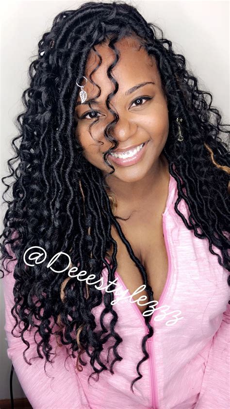 Pin By Kamillia Collier On Hairstyles Faux Locs Hairstyles Curly