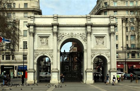 The Marble Arch In London Marble Arch Buckingham Palace Arch