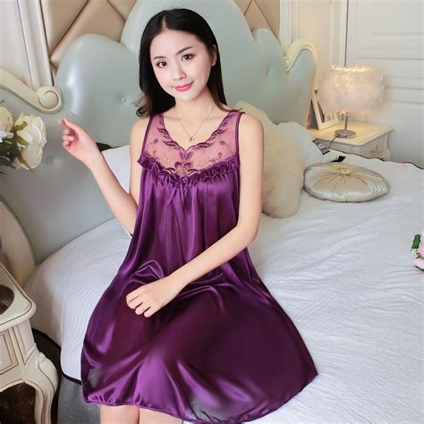Women Silk Nightgown 2018 New Sweet Young Sleeveless Fashion Girl Sleepwear Summer Ladies