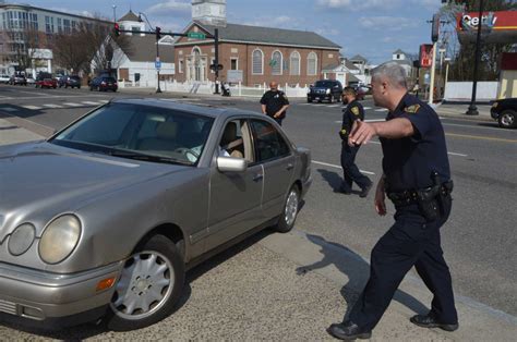 ccsu report conn police pull over large number of minorities