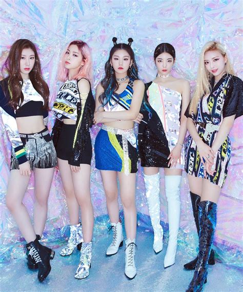 Heres How Each Member Of Itzy Was Discovered And Signed To Jyp