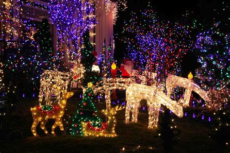 12 Festive Ways to Celebrate Christmas in Houston  Roaming the USA