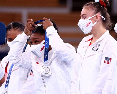 Get tokyo olympics 2021 medal tally along with the medals won by each country, gold medals won, entire olympics 2021 medal table. Tokyo Olympics 2020: Day Four Medal Tally Update- Japan ...