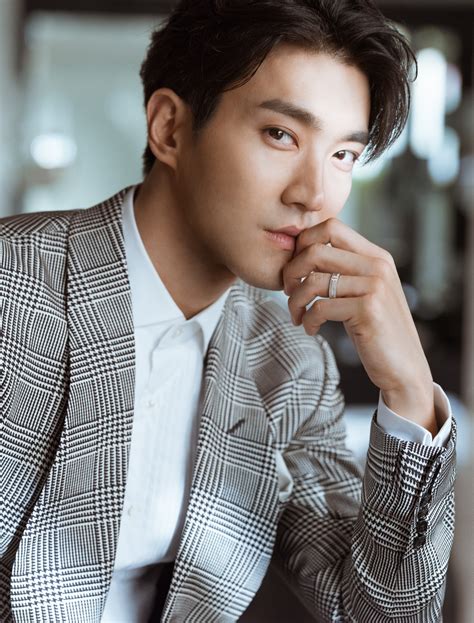 Some photos show him looking sweet while others feature a more intense gaze from the actor. Korean superstar Siwon Choi Covers Prestige Hong Kong July ...