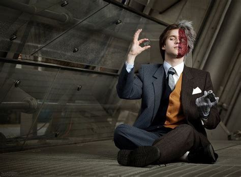 Two Face Best Cosplay Ever Best Cosplay Two Faces