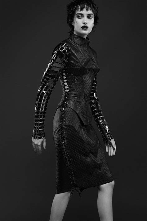 Robot By Julia Kiecksee For S Magazine Robot Fashion Fashion