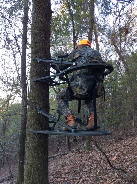 20 Wrap Around Tree Stand