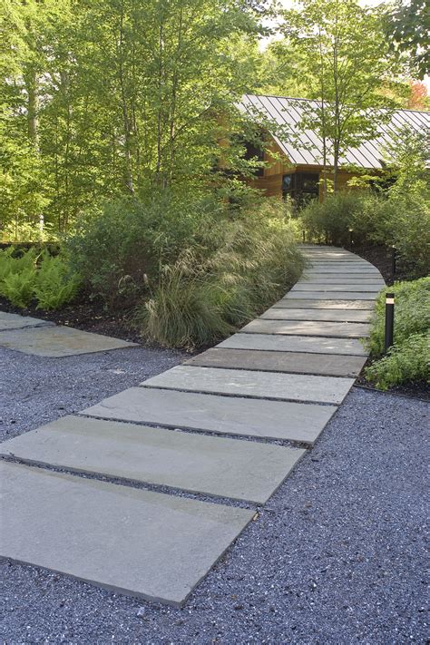 Modern Walkway Cement Gravel Modern Landscaping Garden Design