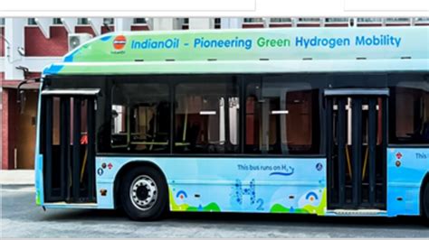 Indias 1st Green Hydrogen Fuel Cell Public Bus To Run At Kartavya Path
