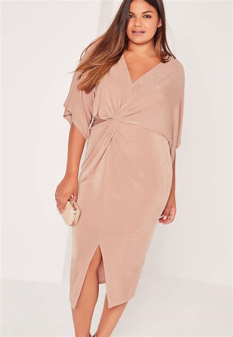 40 Stylish New Years Eve Dresses For Curvy Women 2019 Plus Size