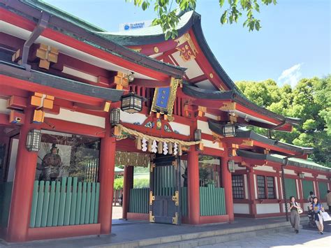 Dieser tempel gehört zu den tokio sehenswürdigkeiten, die du auf keinen fall verpassen darfst. Tokio Sehenswürdigkeiten: 8 Highlights die kostenlos sind ...