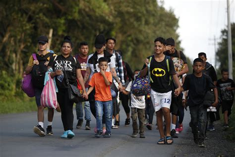 100s of migrants crossing Guatemala face new challenges