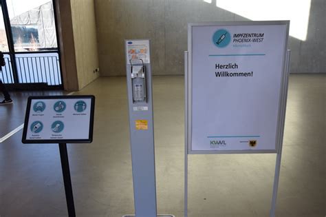 Terminbuchung für impfungen gegen corona in impfzentrum. Corona-Impfung: Terminvergabe beginnt am 25.1. für über 80 ...