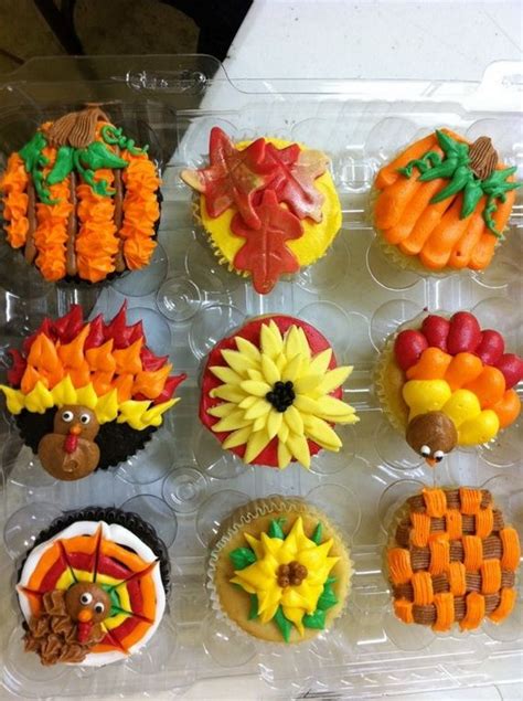 Thanksgiving Holiday Cupcakes Party Ideas 09 Thanksgiving Cupcakes Turkey Cupcakes Fall