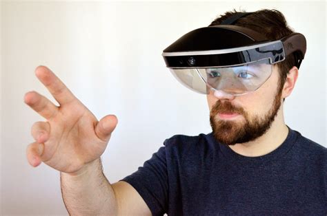 Meta Launches Its Ar Headset Meta 2 Which Brings Virtual World Into