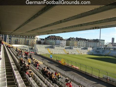 Der tsv münchen von 1860 gmbh & co. Städtisches Stadion an der Grünwalder Straße, TSV 1860 ...