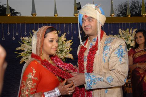 Reema Sen Wedding Pictures Talk Bollywood