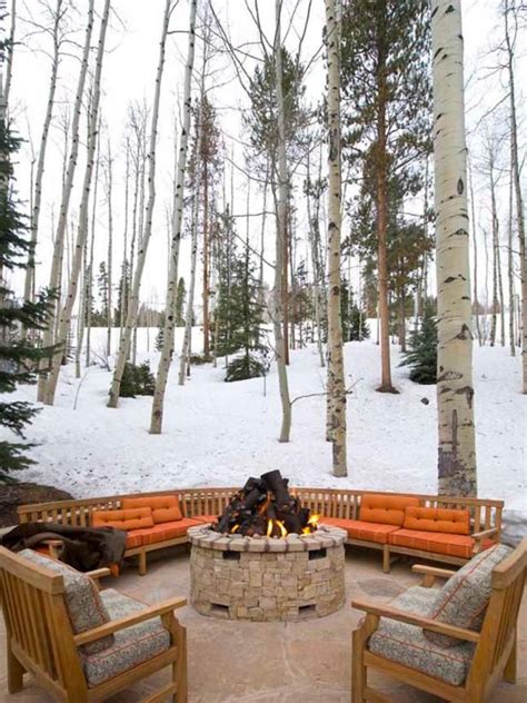 35 Amazing Outdoor Fireplaces And Fire Pits Diy Fire Pit Backyard