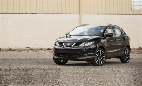Back to all 2020 nissan cars, trucks, and suvs see all nissan rogue sport years. 2020 Nissan Rogue Sport Reviews | Nissan Rogue Sport Price ...