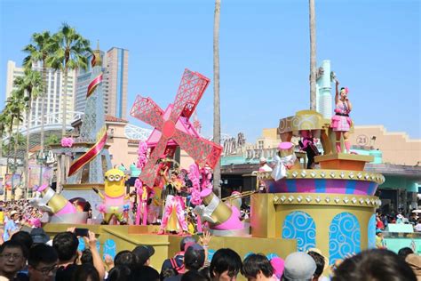 Unveiling the Wonders: Exploring Tokyo Disneyland and DisneySea - A