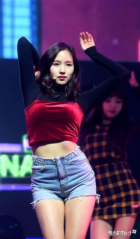 10 Times Twices Mina Was A Stunning Body Line Queen Koreaboo