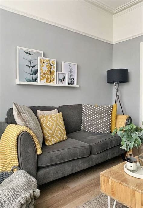 32 Charming Living Room Decorating Ideas With Grey Color To Try Asap