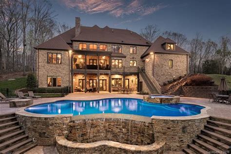 8 Charlotte And Lake Norman Homes With Spectacular Pools Ivester