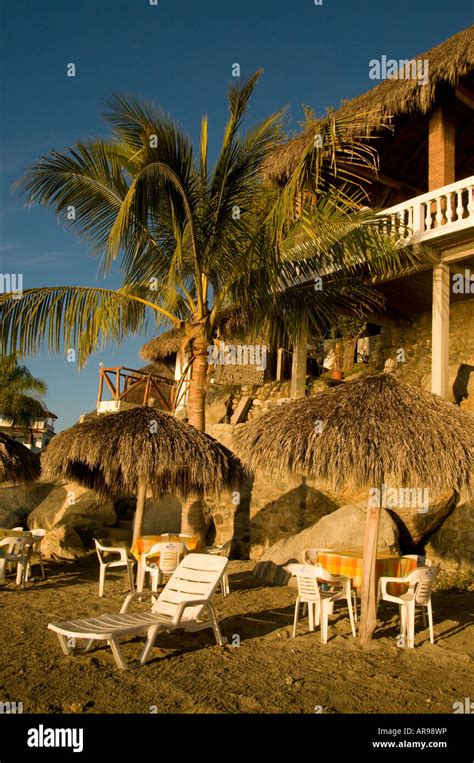 Mexico Riviera Nayarit La Cruz De Huanacaxtle Beachside Restaurant On