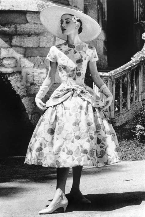 Beautiful Fashions Of Audrey Hepburn In The 1950s Vintage Everyday