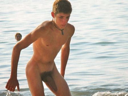 Beach Semi Erection Pics Play Men Wanking At Nude Beach Min Gay Video Bpornvideos Com