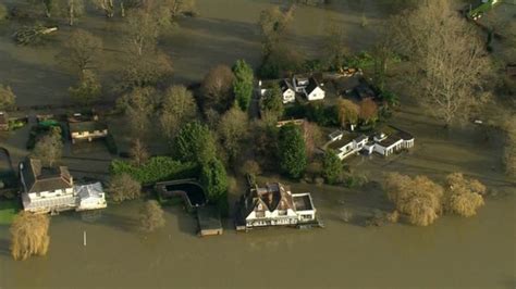 aerial footage of flooding in thames valley area bbc news