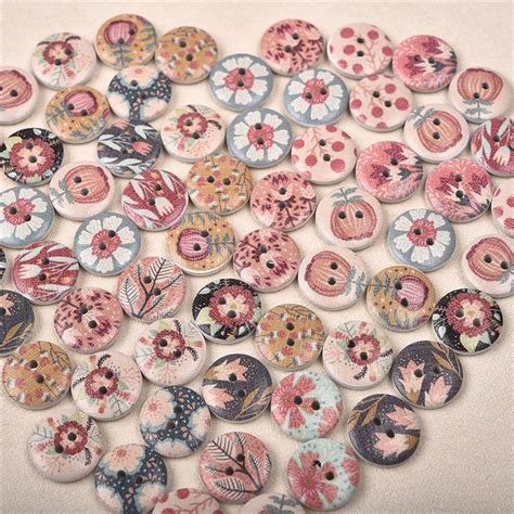 50pcs New Flower Printed Round Wooden Button 2 Holes 15mm Mixed Wood