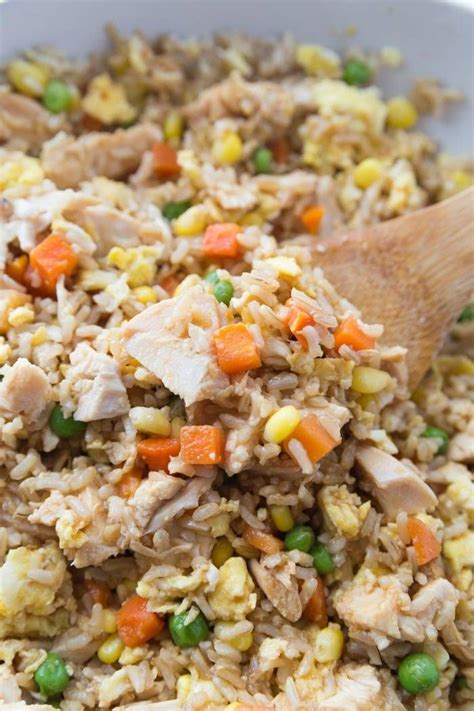 Add the garlic sauce and water to the vegetables, stir to. Easy Chicken Fried Rice Recipe! Better Than Takeout Fried ...