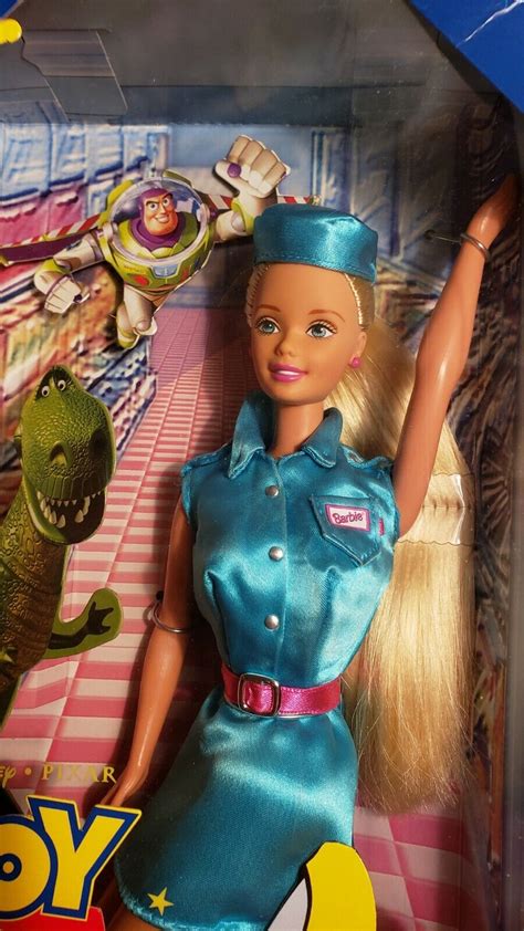 Disney Pixar Toy Story 2 Tour Guide Barbie 24015 Vintage Nib