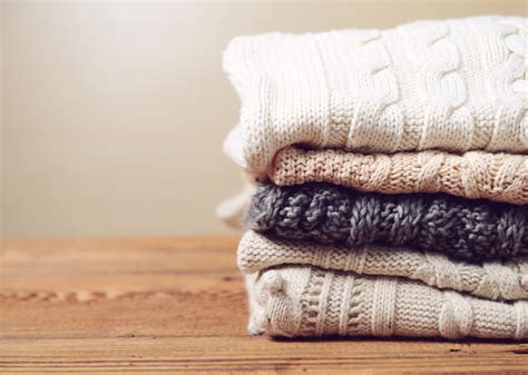 How To Hand Or Machine Wash Sweaters Arm And Hammer Laundry