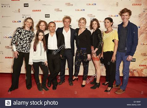 Er ersetzt damit schauspielkollege vinzenz kiefer. cobra 11 | 20th anniversary of german TV series 'Alarm ...