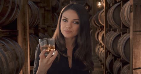 Whiskey And Women 8 Famous Women Who Drink Whiskey Thrillist