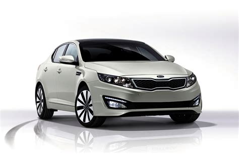 New Kia Optima Debuts With 17l Crdi Diesel And 20l Gasoline Four Cyl