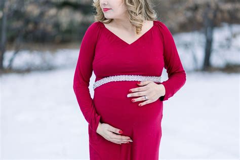 jacqueline william maternity lake arrowhead maternity session in the snow